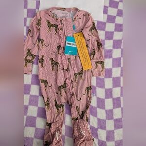 Posh Peanut Mara Ruffle Footie